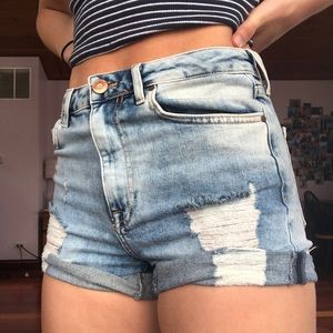 Forever 21 Light Wash High Rise Jean Shorts Sz 24